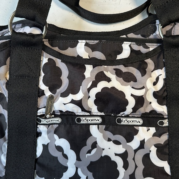 LeSportsac Large Shoulder Bag Purse Double Handles w/Metal Loops Black & White - Picture 7 of 15